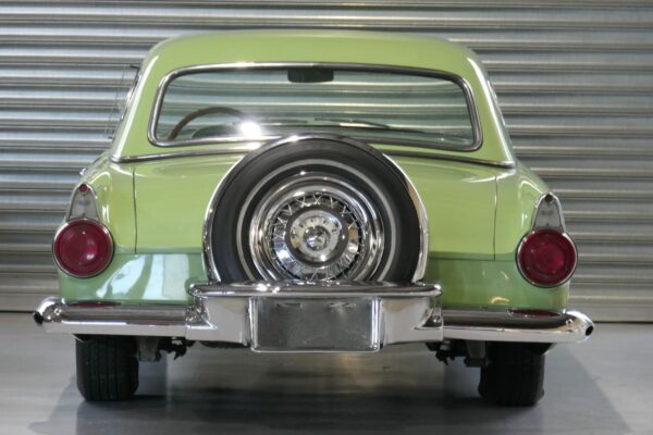 classic_workshop_christchurch_tbird_rear